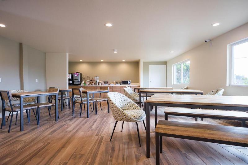 モーテル Focus Sfo