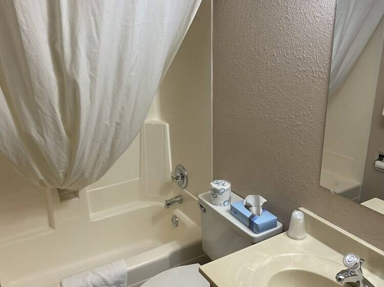 モーテル Glendive Lodge