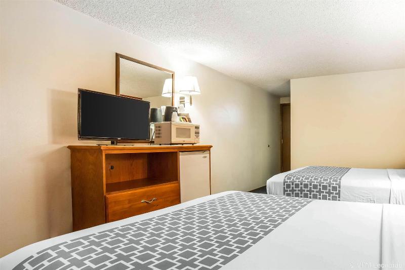 モーテル Grizzly Inn