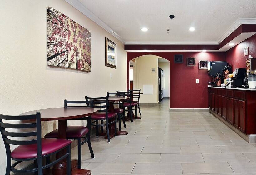 Мотель Red Roof Inn Binghamton North