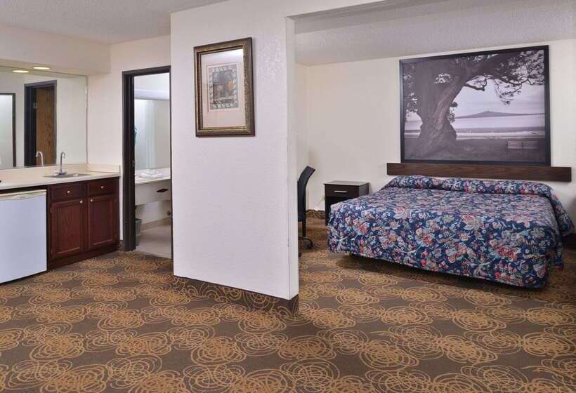 فندق على الطريق Rodeway Inn Waukegan Gurnee