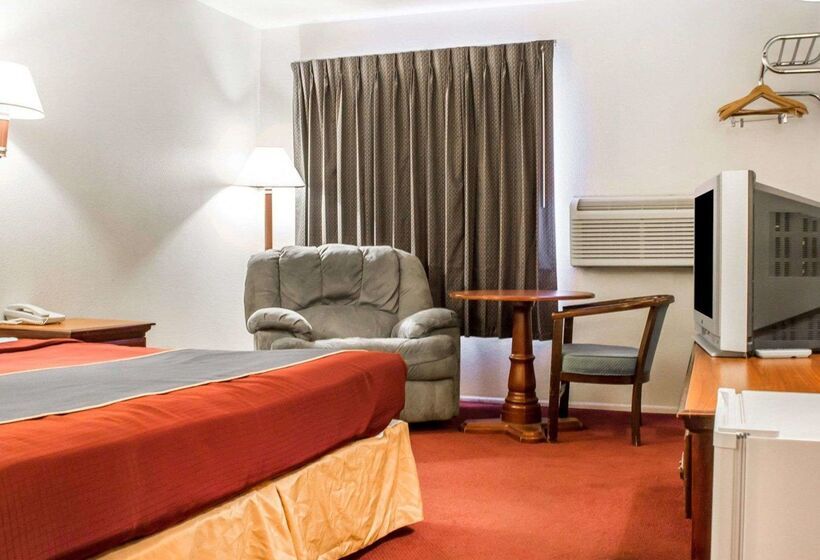 モーテル Rodeway Inn Winslow I40