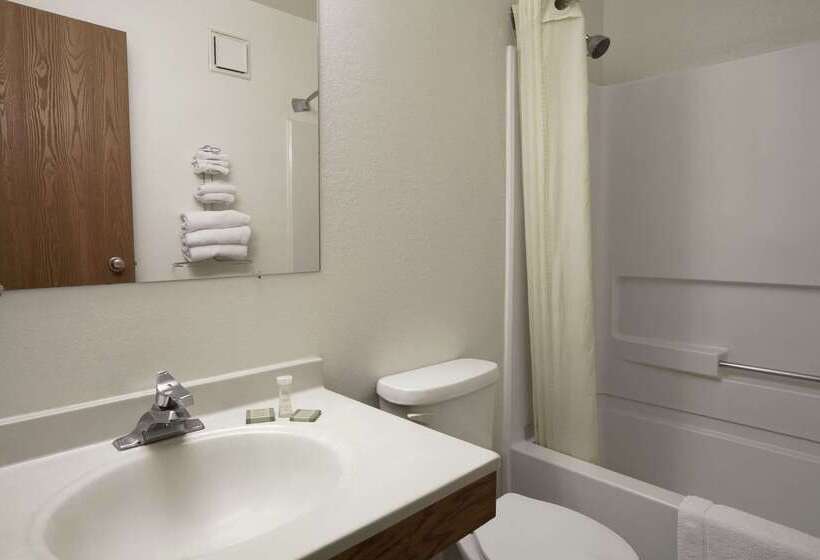 فندق على الطريق Super 8 By Wyndham Arcata