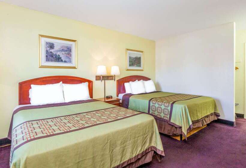 모텔 Super 8 By Wyndham Bakersfield/central