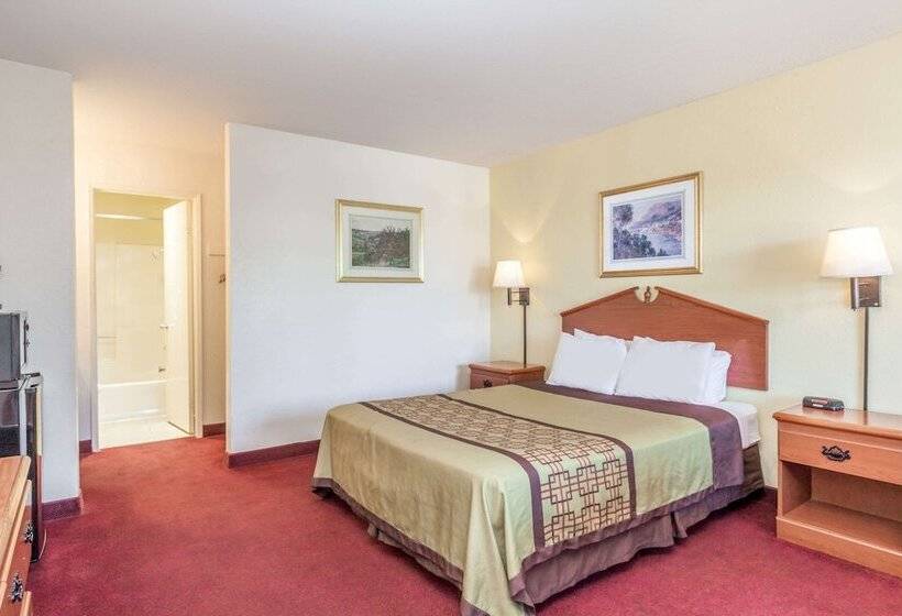 모텔 Super 8 By Wyndham Bakersfield/central