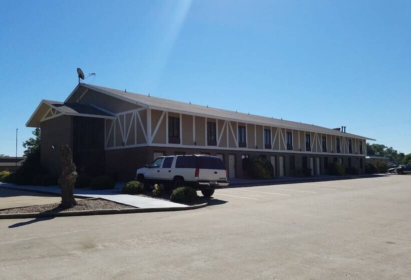 مُتل Super 8 By Wyndham Bentonville