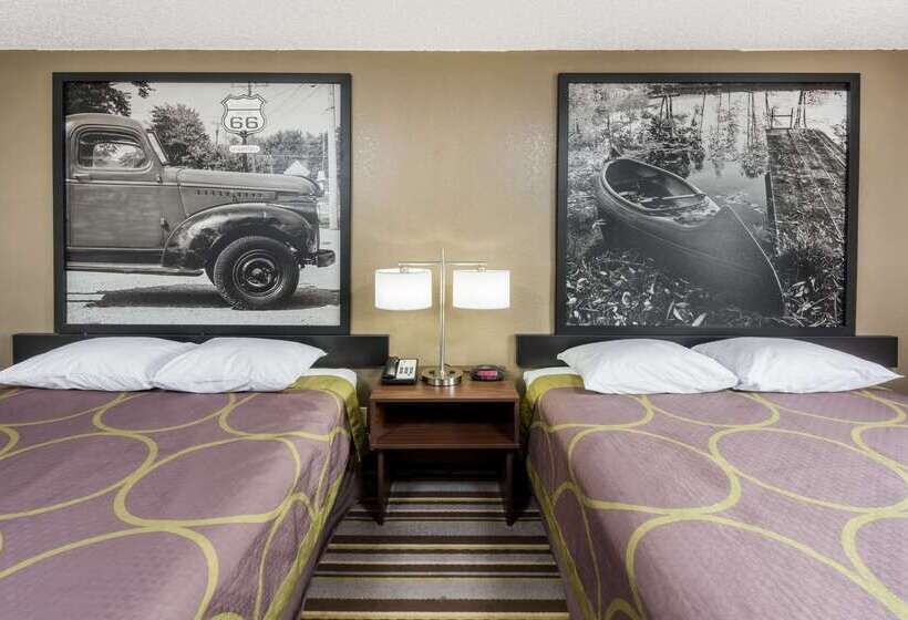 汽车旅馆  Super 8 By Wyndham Bloomington