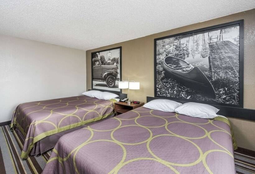 汽车旅馆  Super 8 By Wyndham Bloomington