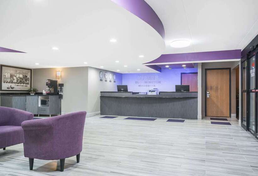 汽车旅馆  Super 8 By Wyndham Bloomington/airport