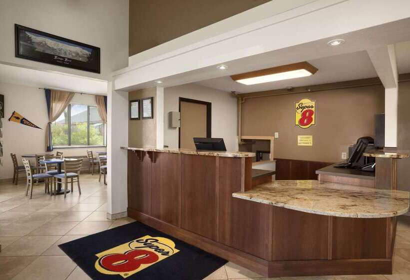 مُتل Super 8 By Wyndham Bozeman