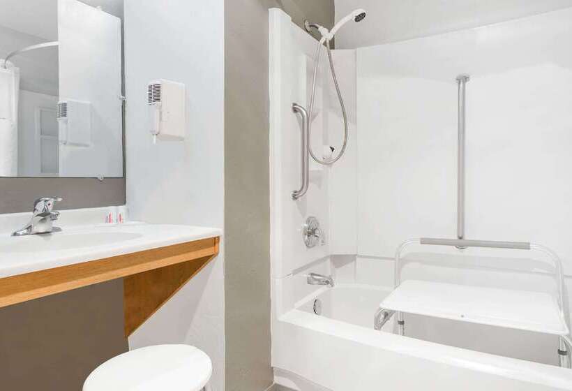 Мотель Super 8 By Wyndham Bremerton