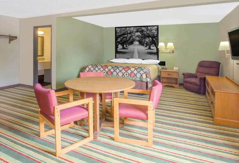 モーテル Super 8 By Wyndham Champaign