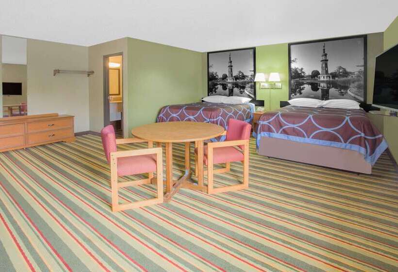 モーテル Super 8 By Wyndham Champaign