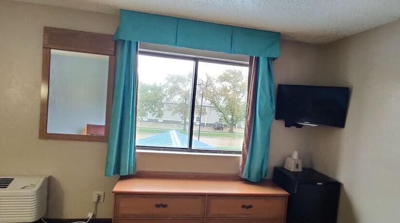 モーテル Super 8 By Wyndham Champaign