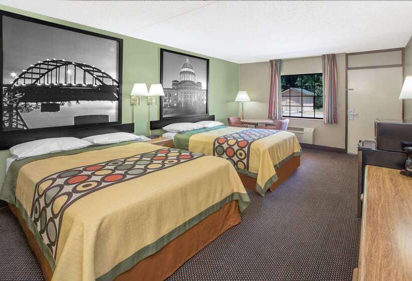 فندق على الطريق Super 8 By Wyndham Clarksville Ar