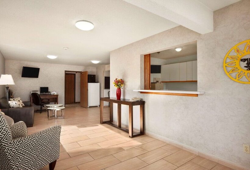 Мотель Super 8 By Wyndham Concordia