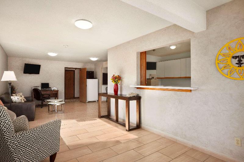 Мотель Super 8 By Wyndham Concordia