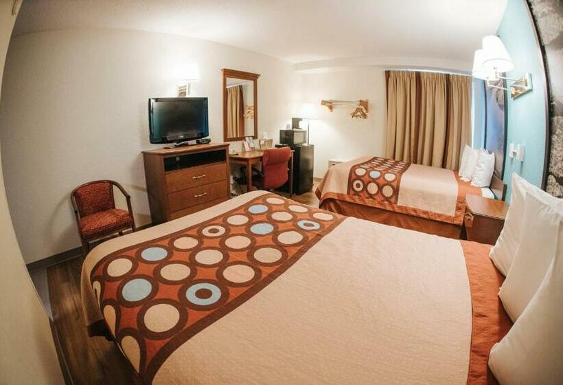 مُتل Super 8 By Wyndham Danbury