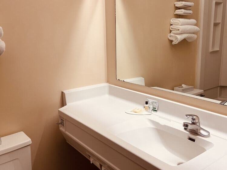 Мотель Super 8 By Wyndham Dodge City