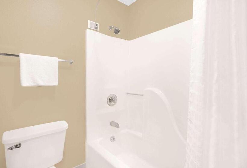 モーテル Super 8 By Wyndham East Moline