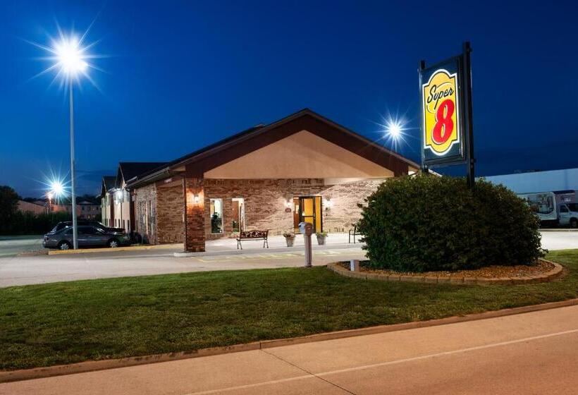 فندق على الطريق Rodeway Inn