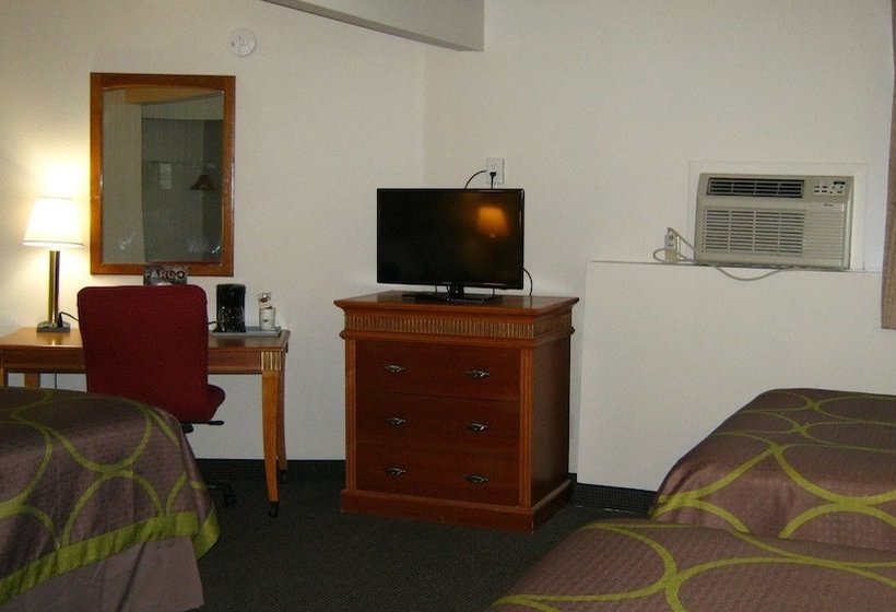 모텔 Super 8 By Wyndham Fargo/i29/west Acres Mall