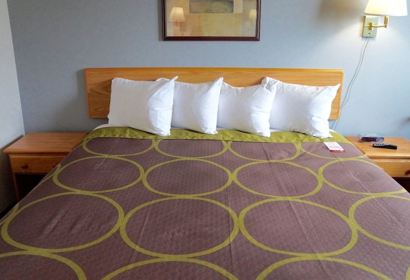 모텔 Super 8 By Wyndham Fargo/i29/west Acres Mall