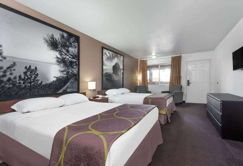 Мотель Super 8 By Wyndham Fernley