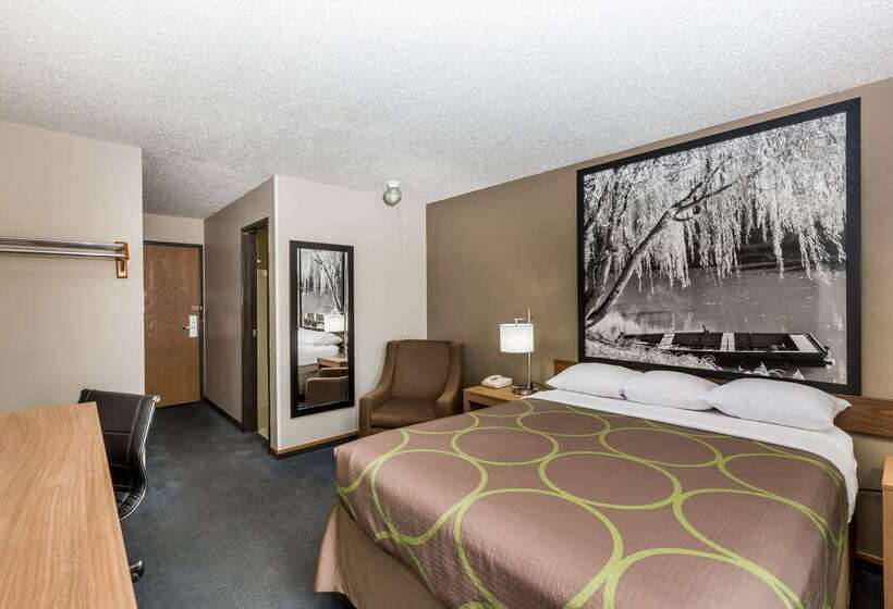 모텔 Super 8 By Wyndham Hays Ks