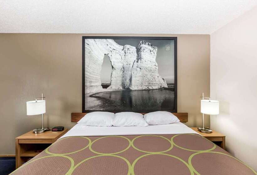 Мотель Super 8 By Wyndham Hays Ks