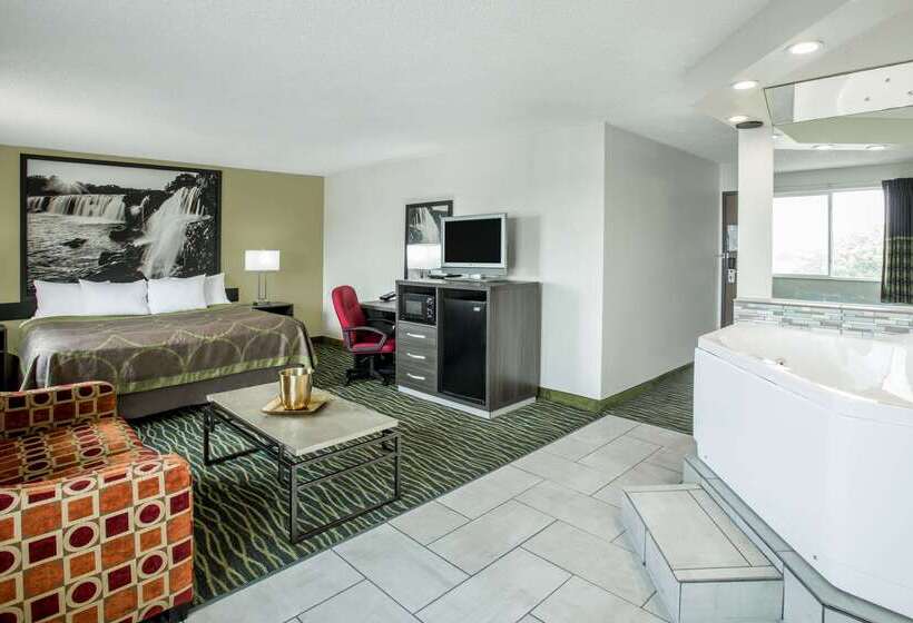 汽车旅馆  Super 8 By Wyndham Independence Kansas City