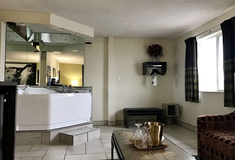 فندق على الطريق Super 8 By Wyndham Independence Kansas City