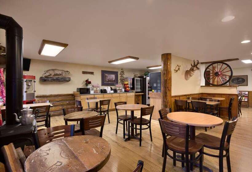 فندق على الطريق Super 8 By Wyndham Jackson Hole