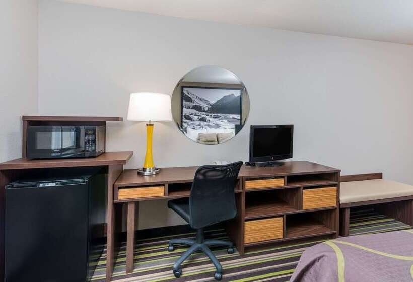 モーテル Super 8 By Wyndham Kalispell Glacier National Park