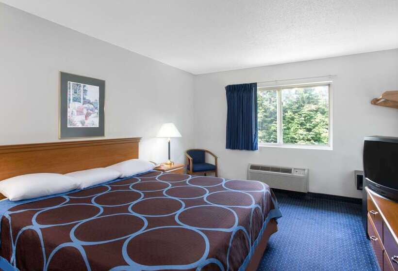 فندق على الطريق Super 8 By Wyndham Kingston