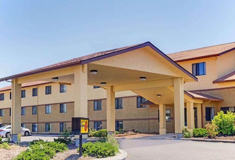 فندق على الطريق Super 8 By Wyndham Klamath Falls