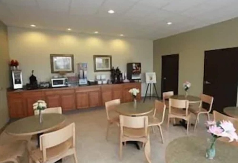 فندق على الطريق Super 8 By Wyndham Klamath Falls