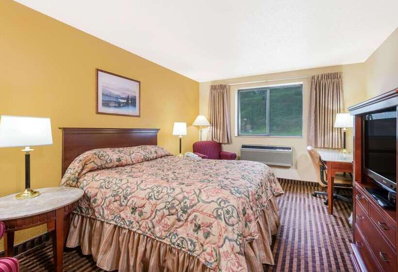 فندق على الطريق Super 8 By Wyndham La Vale/cumberland Area