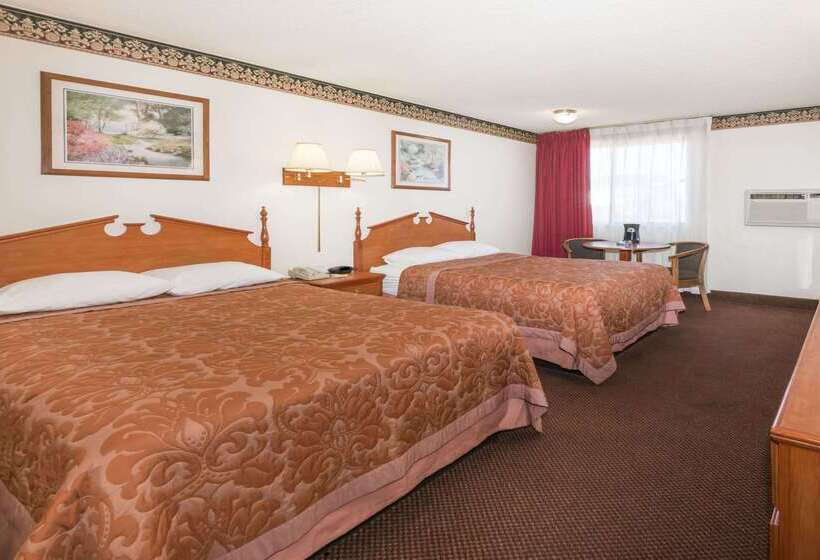 فندق على الطريق Super 8 By Wyndham Laramie