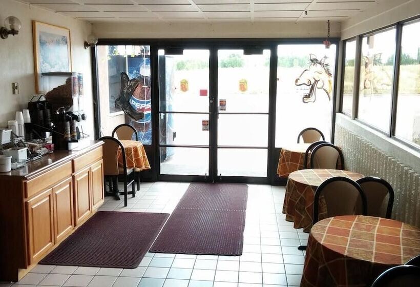 فندق على الطريق Super 8 By Wyndham Laramie