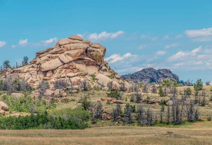 فندق على الطريق Super 8 By Wyndham Laramie