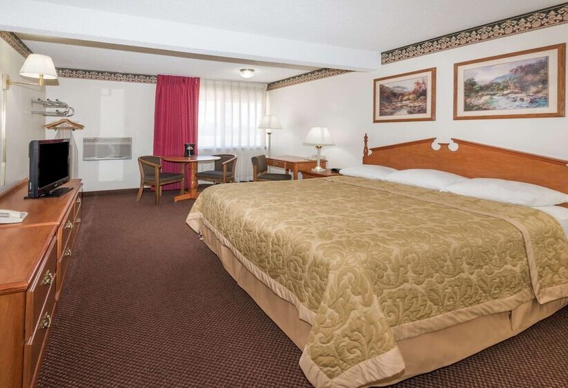 فندق على الطريق Super 8 By Wyndham Laramie