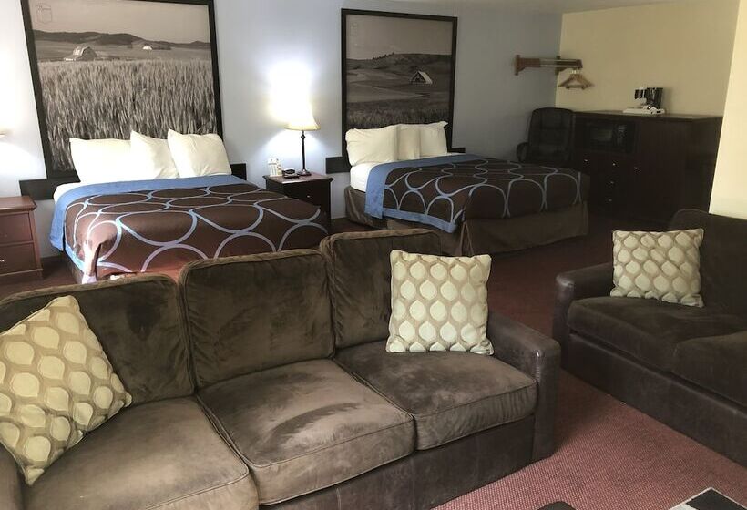 فندق على الطريق Super 8 By Wyndham Lewiston