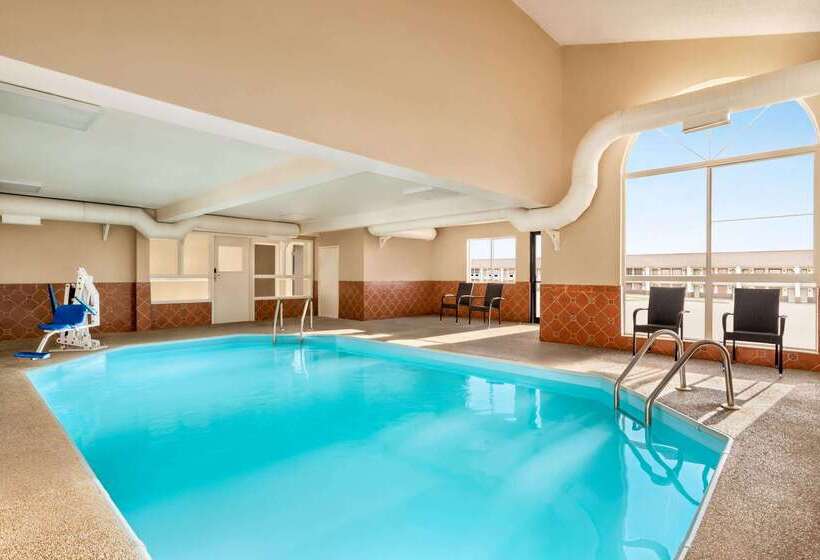 فندق على الطريق Super 8 By Wyndham Liberal Ks