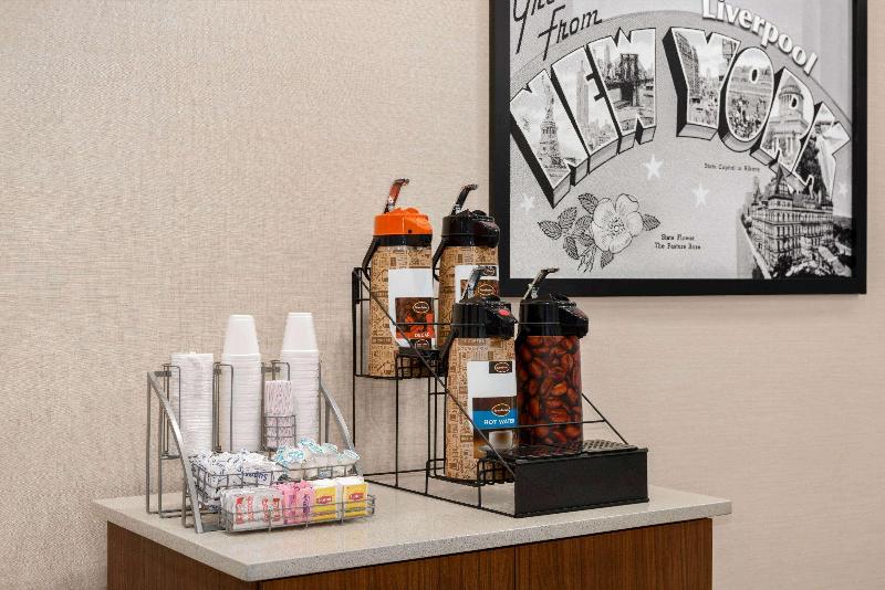 Мотель Super 8 By Wyndham Liverpool/syracuse North Airport