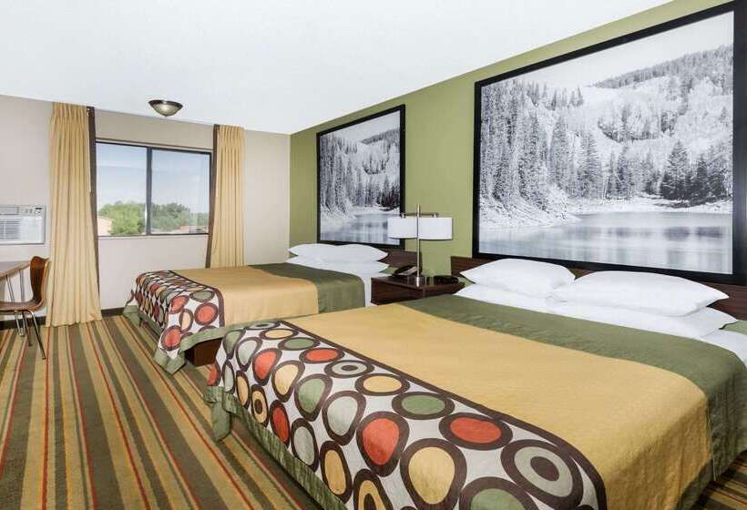 فندق على الطريق Super 8 By Wyndham Montrose