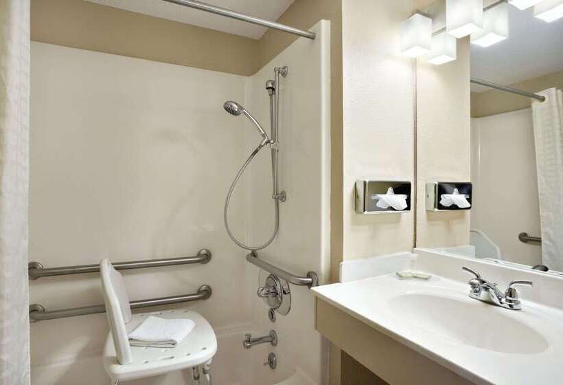 فندق على الطريق Super 8 By Wyndham Mount Vernon, Il