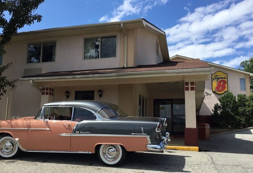 汽车旅馆  Super 8 By Wyndham Newburgh/west Point Stewart Intl Airport