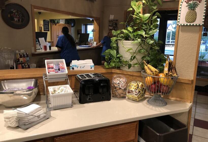 모텔 Super 8 By Wyndham North Platte