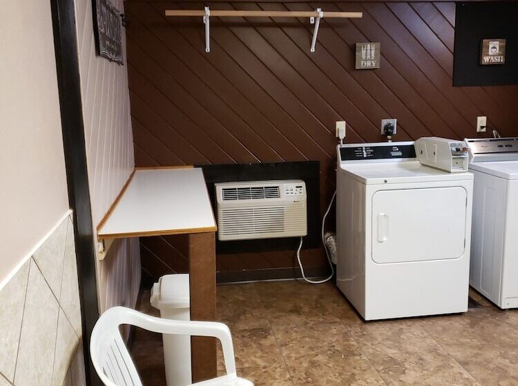 모텔 Super 8 By Wyndham North Platte